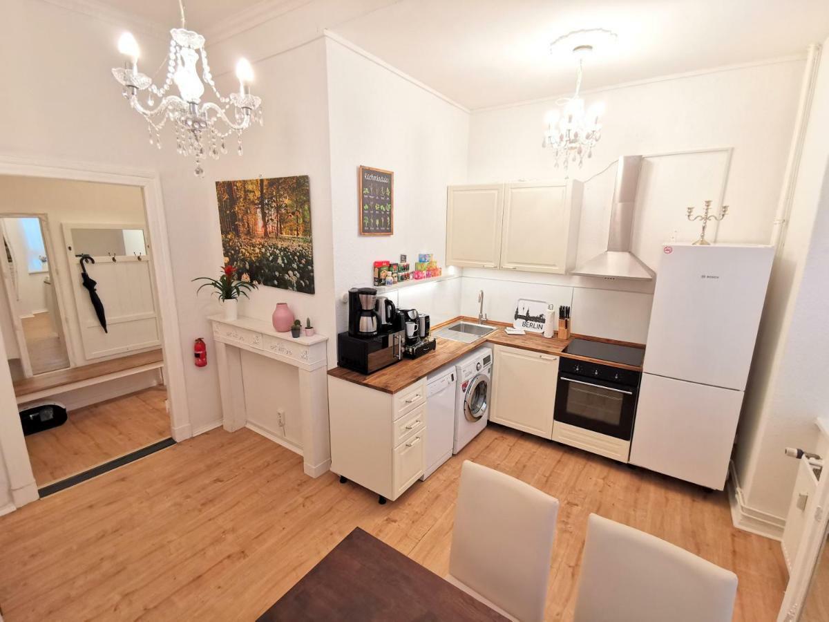 Kvh By Rockchair Apartments L Superhost Status L Boxspringbett Am Schloss Charlottenburg Welcomes You! Berlin Ngoại thất bức ảnh